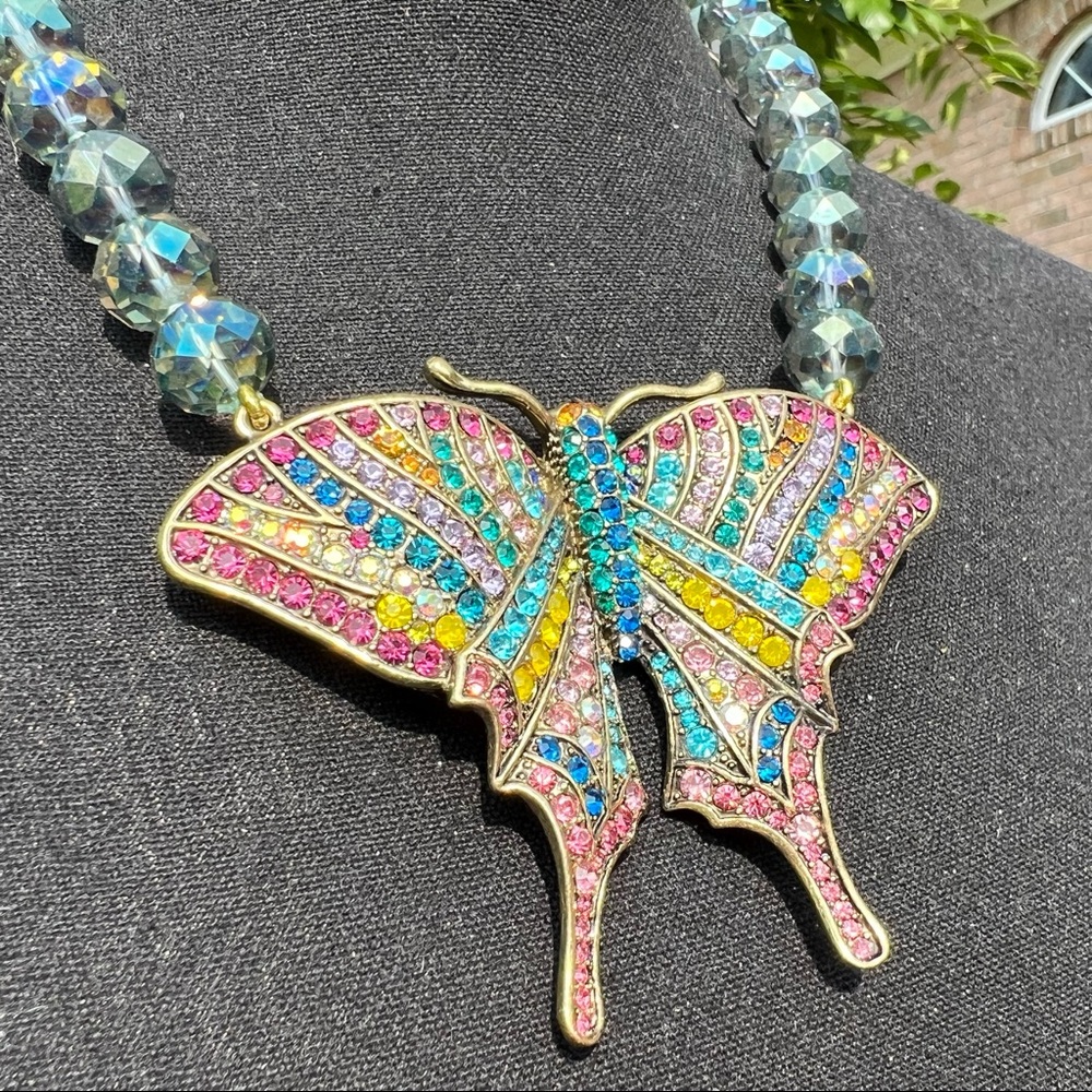 Heidi Daus Dazzling Crystal Butterfly Necklace - Picture 7 of 15